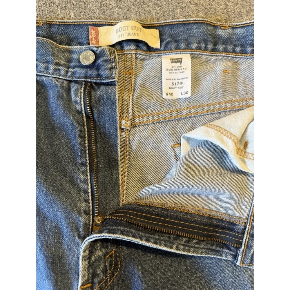 Levis button size